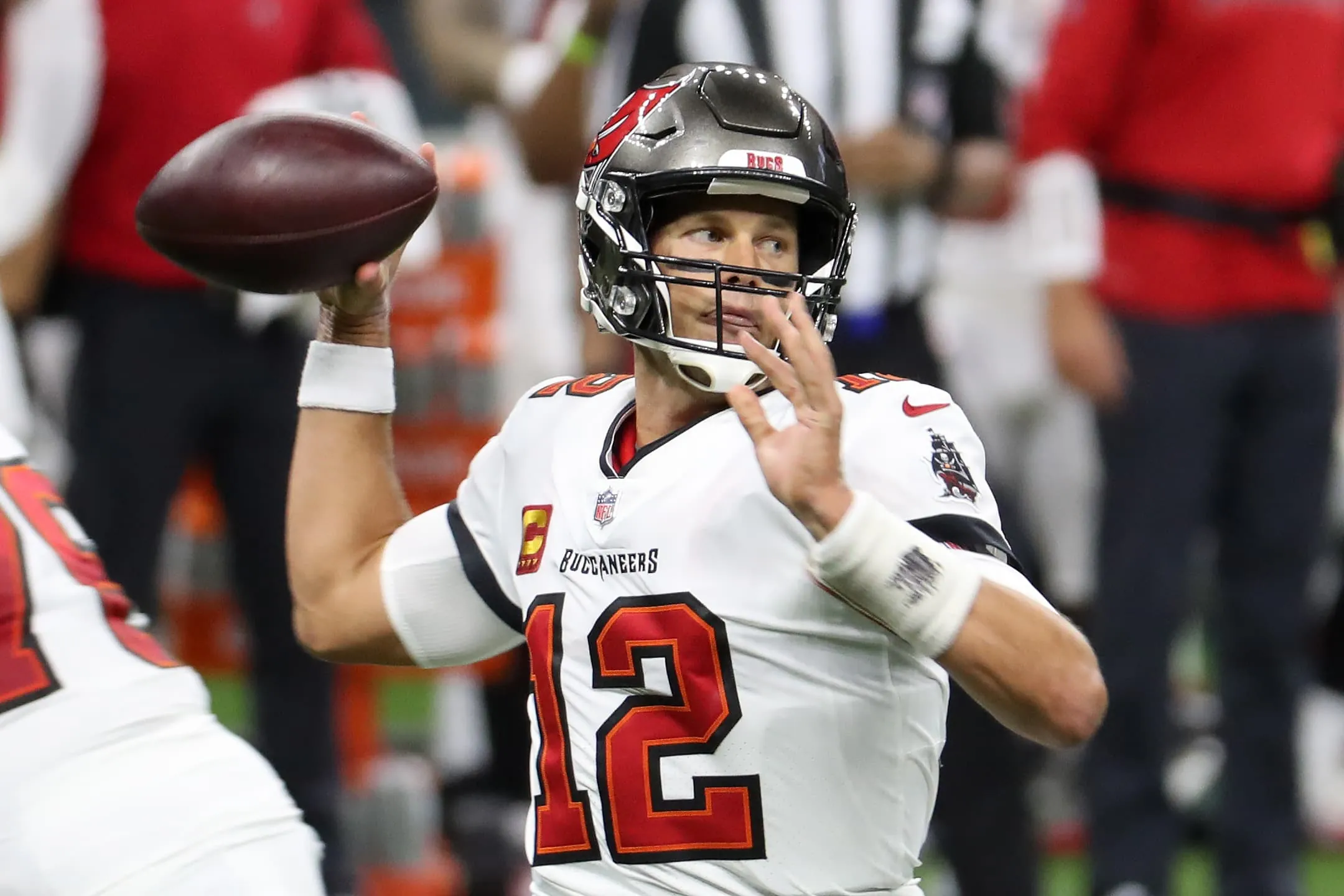 2021 NFL Week 12 Preview: Our Expert Tips & Staking Plan Image