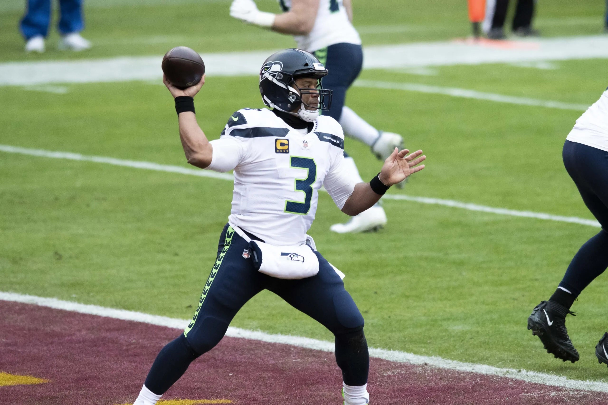 Seahawks trade Russell Wilson to Broncos in a blockbuster deal Image