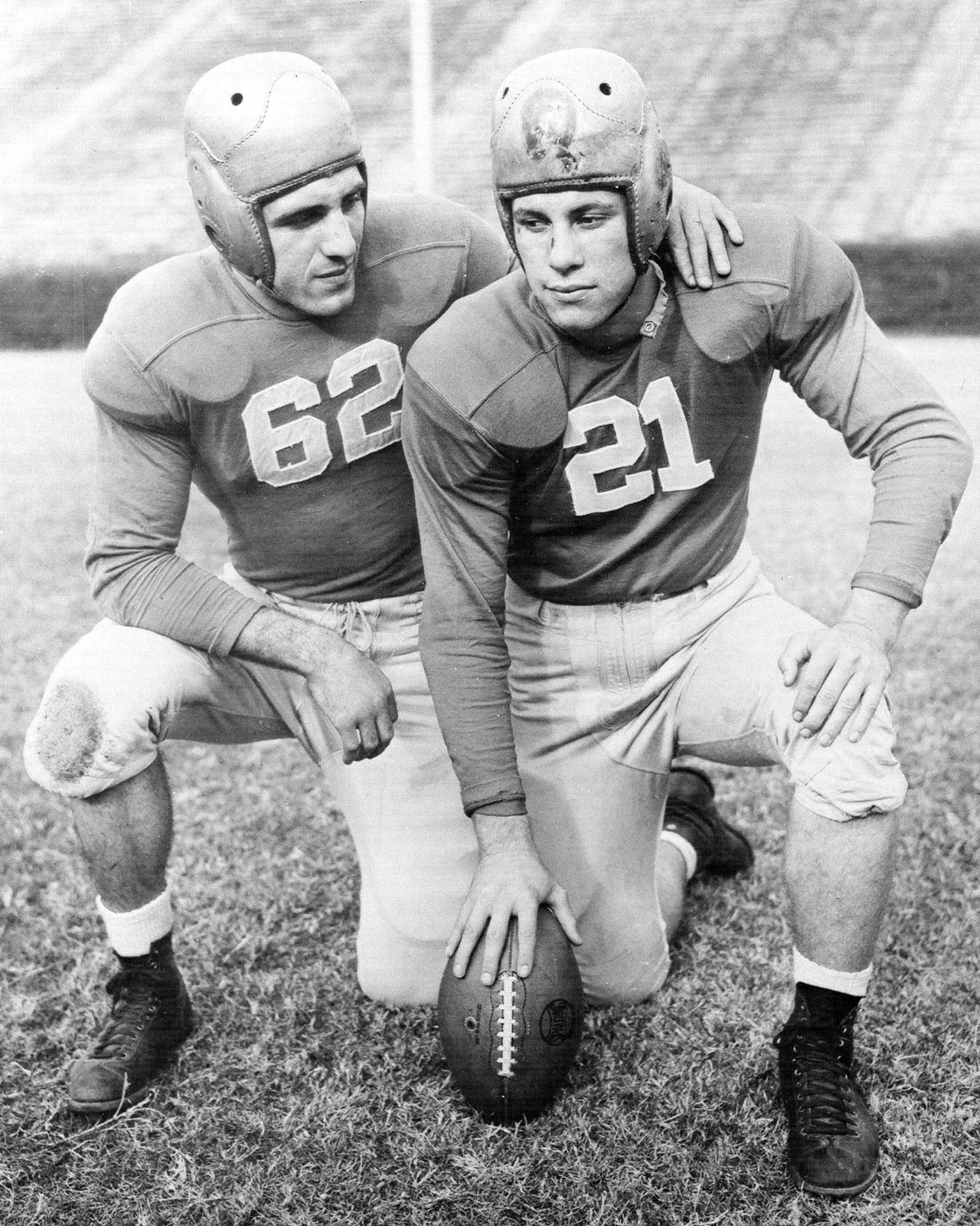 Former Chicago Cardinals star Charley Trippi dies at age 100 Image