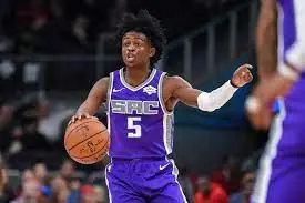 De’Aaron Fox comes up clutch in Kings win over Jazz Image