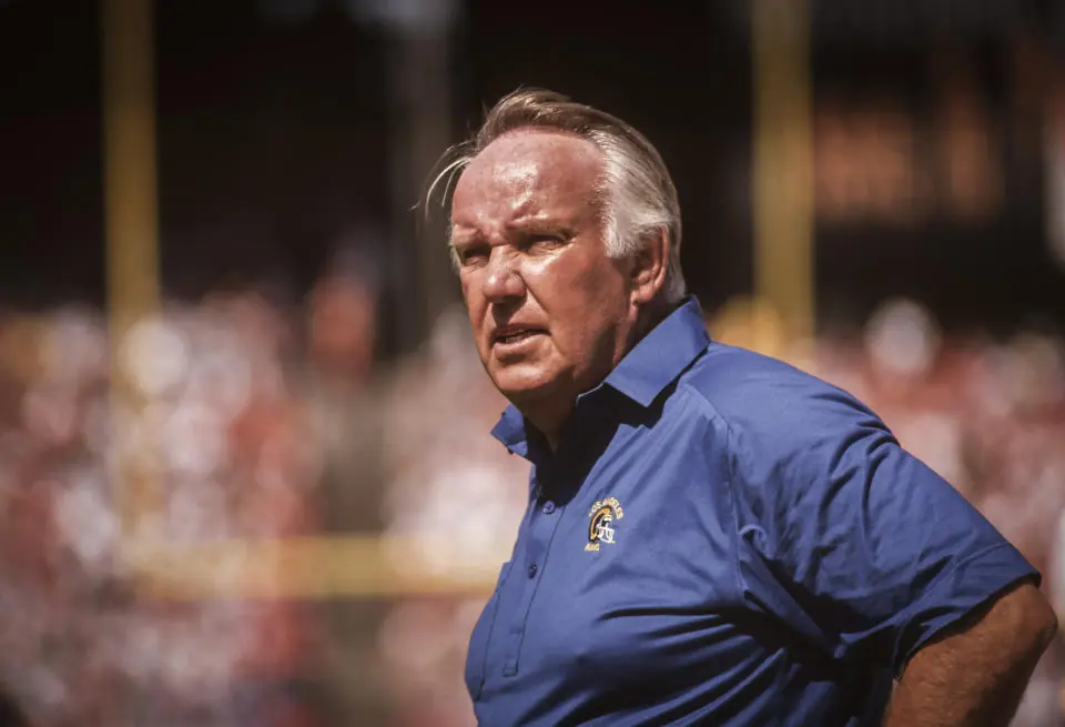 Former Rams head coach John Robinson dies at age 89 Image