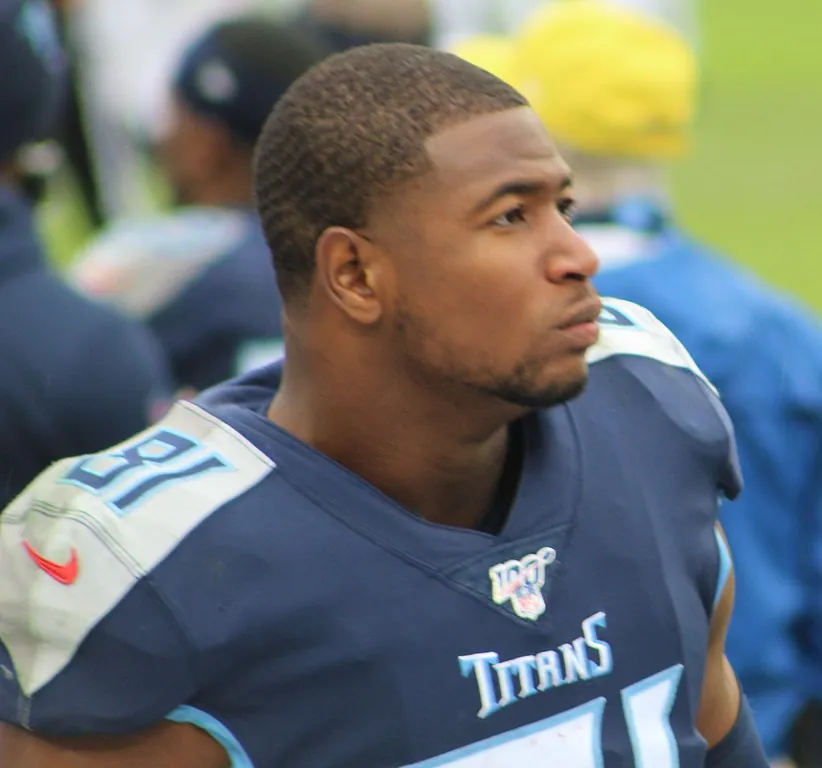 Patriots become the busiest team in NFL free agency so far Image