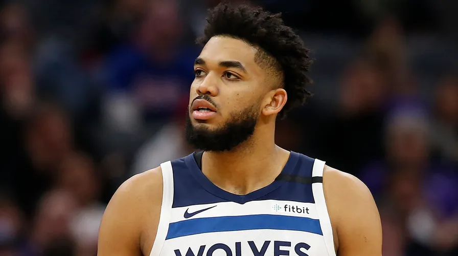 Karl-Anthony Towns expected to miss 4-to-6 weeks with calf strain Image