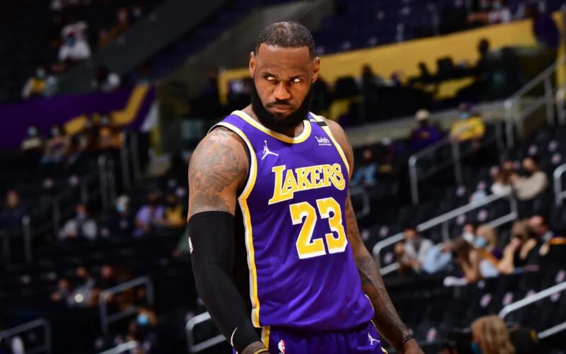 LeBron James becomes second oldest player to record triple double Image