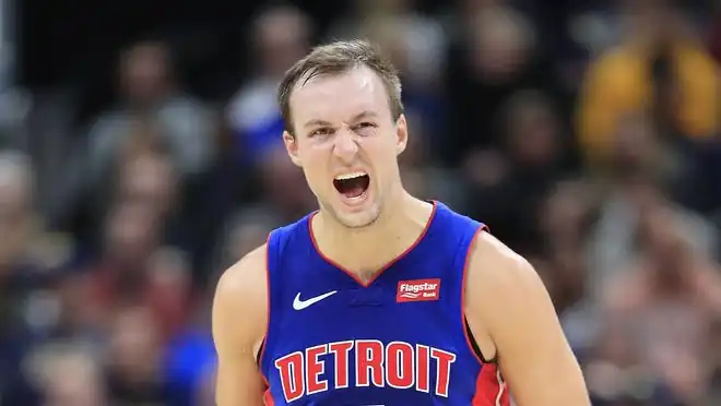 Clippers add depth in acquiring shooting guard Luke Kennard from the Pistons Image