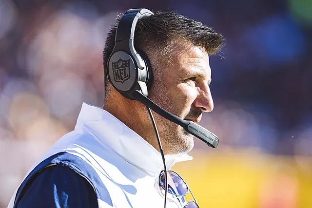 Patriots name Mike Vrabel new head coach Image