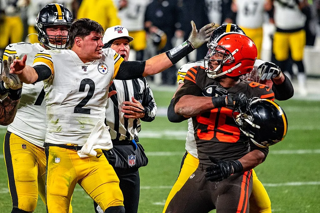 Cleveland Browns temporarily moving on without Myles Garrett due to coronavirus Image