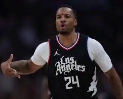 Clippers have remarkable comeback win over the Spurs Image