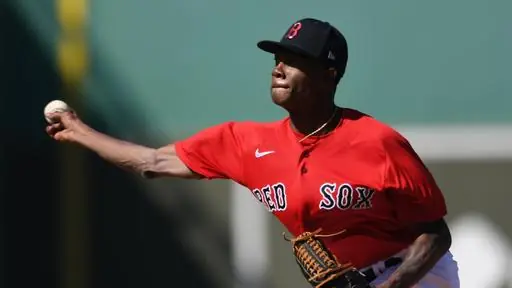 Five MLB pitchers with a low ERA but a high WHIP in 2020 Image
