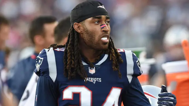 Vikings sign cornerback Stephon Gilmore Image