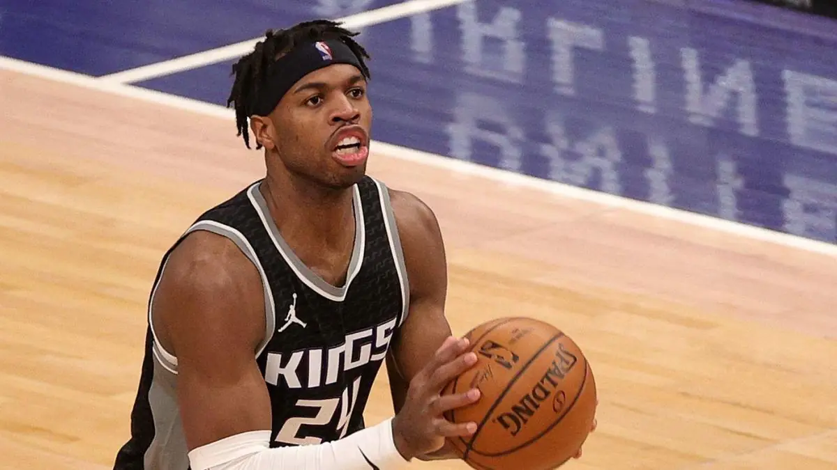 Warriors sign guards De’Anthony Melton and Buddy Hield Image