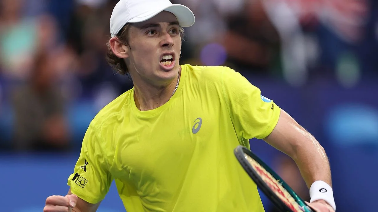 ‘Here to prove a lot of people wrong’: Hometown hero De Minaur shapes as AO dark horse Image