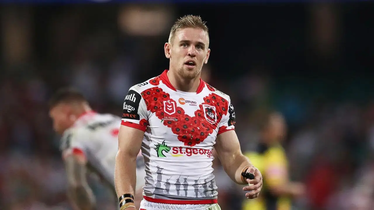Red-hot Dufty finally deserves new Dragons deal, but should Hook actually put pen to paper? Image