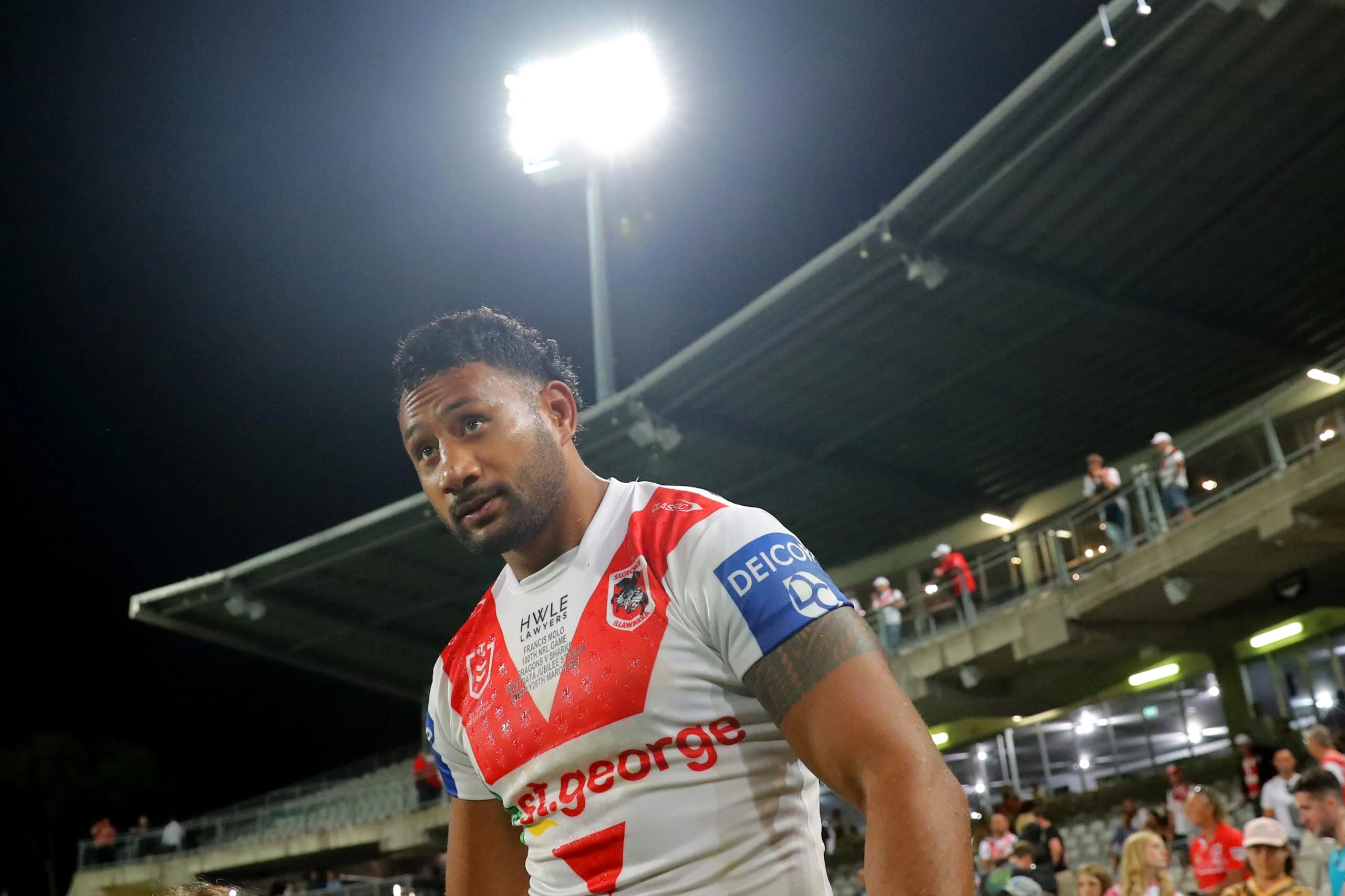 Absent Molo tells Dragons he wants immediate release Image