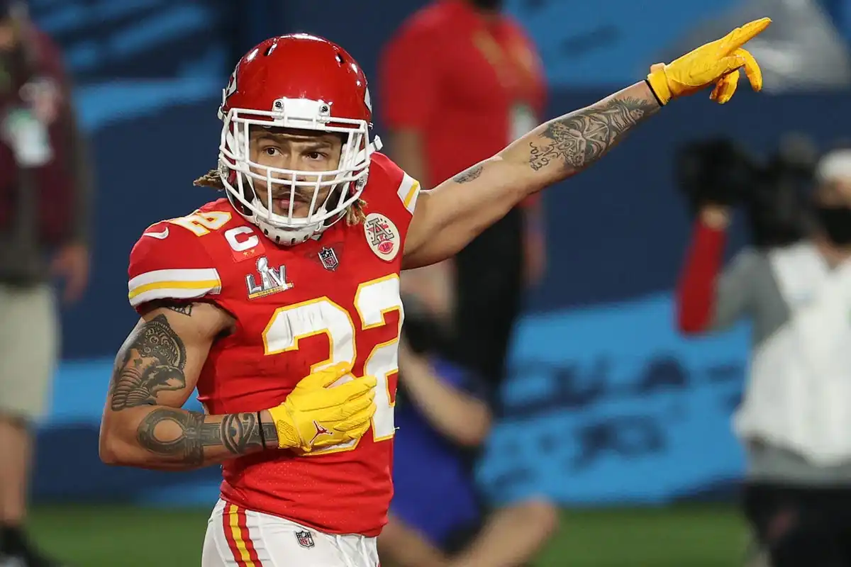 2022 NFL Week 15 Preview: Our Expert Tips & Staking Plan Image
