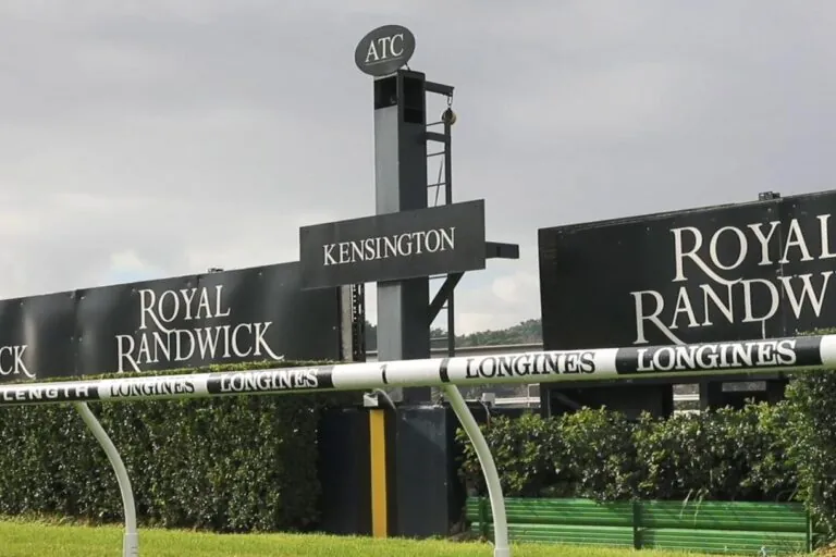 Kensington Best Selection & Value Play 30/10 Image