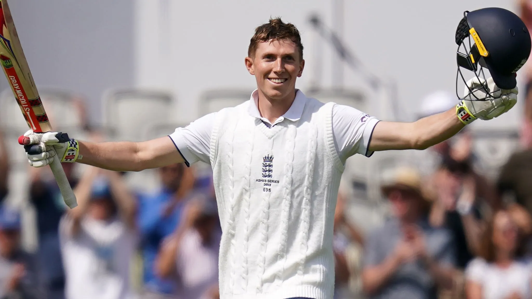 Crawley goes big to put England in control of fourth Test Image