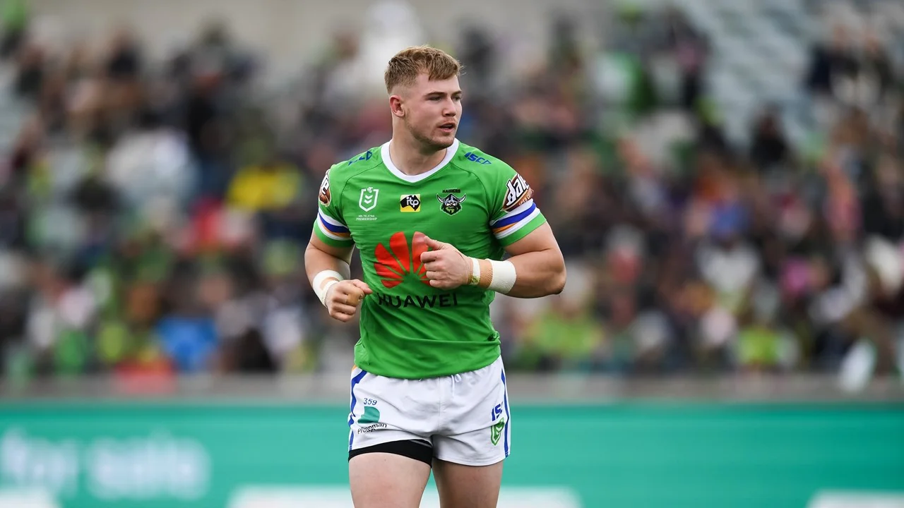 Raiders tie up Young on 4-year deal as Origin debut talks grow Image