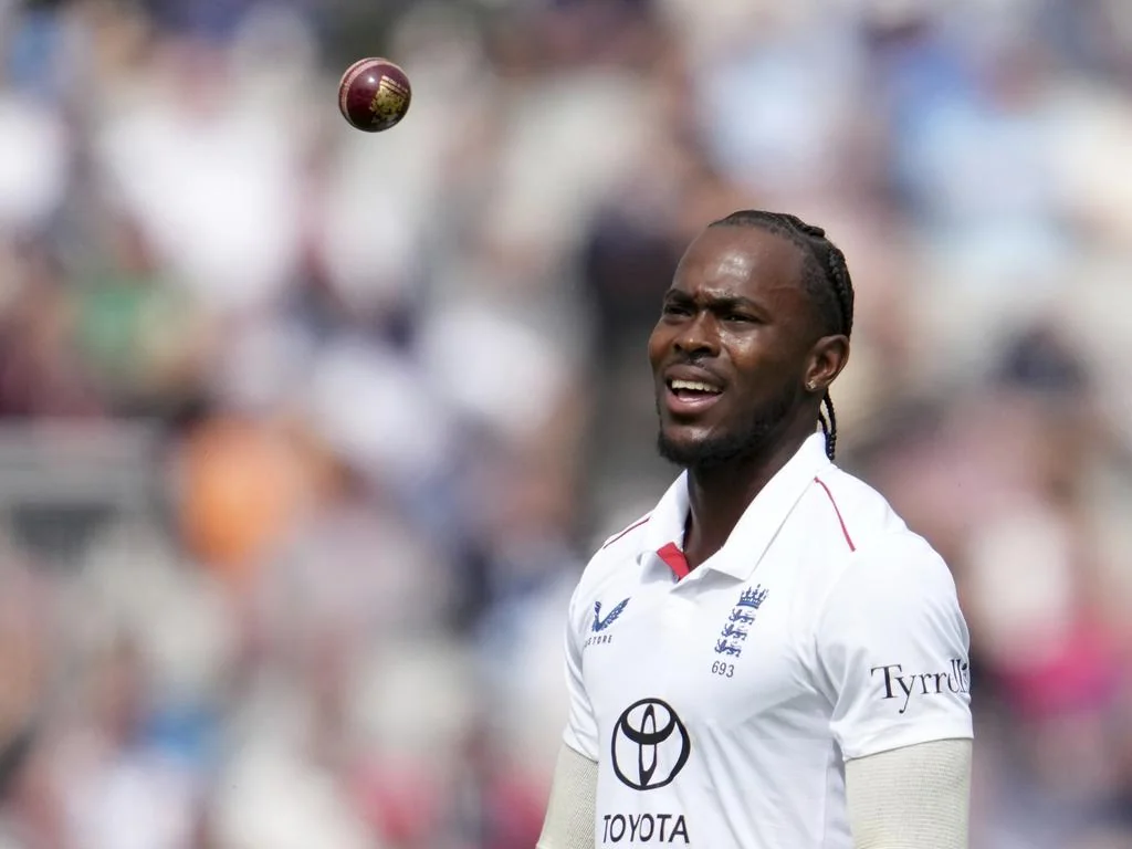 England out guns blazing with quick-heavy 12-man squad for Ashes opener Image