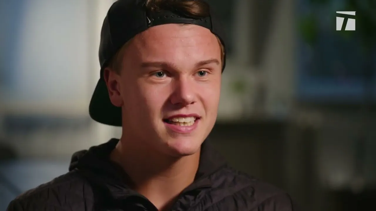 Holger Rune out long term with a torn ACL Image