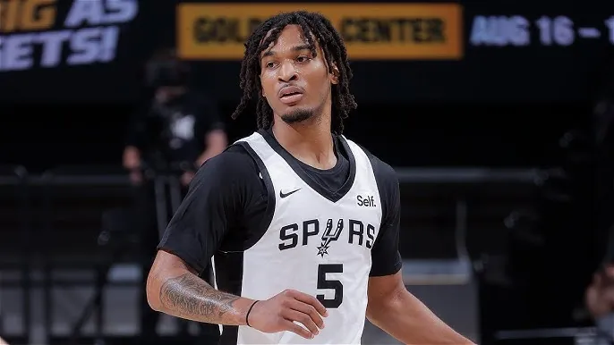 Spurs guard Stephon Castle named 2024-25 NBA Rookie of the Year Image