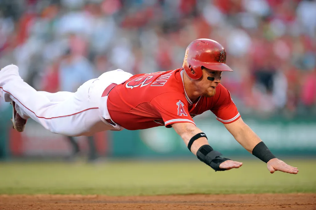 Diamondbacks sign outfielder Kole Calhoun from the Angels Image