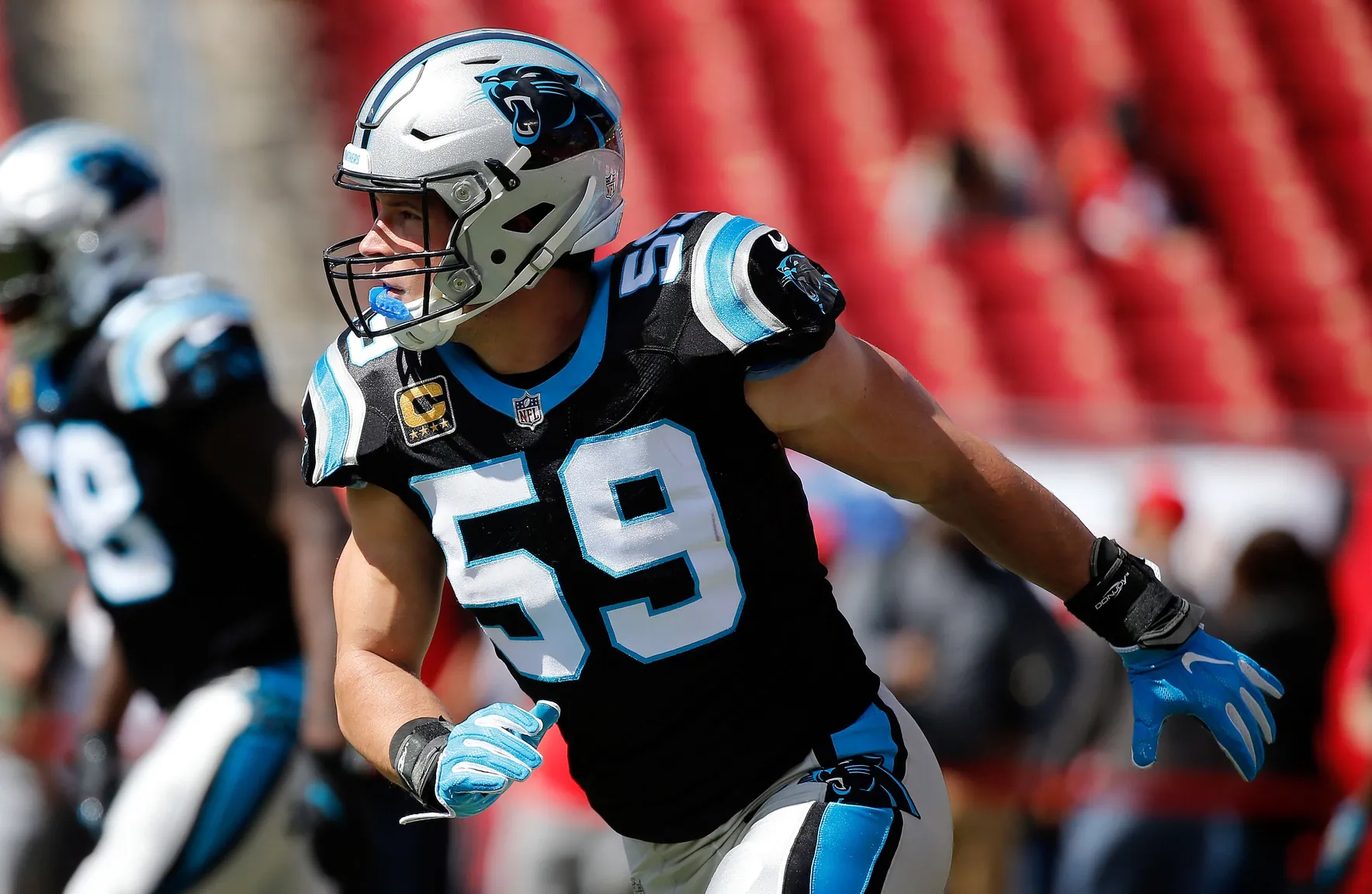 Top five NFL players to retire under 30 Image