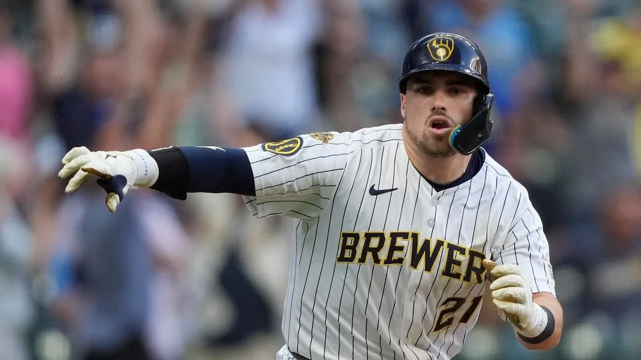Opinion: Brewers gave up too soon on infielder Caleb Durbin Image