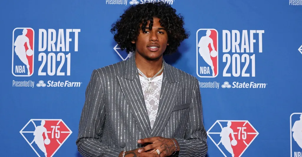 Suns and Magic advance after dominant play-in wins Image