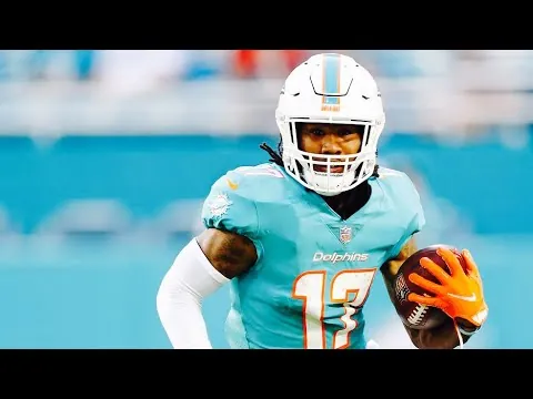 Dolphins trade wide receiver Jaylen Waddle to the Broncos Image