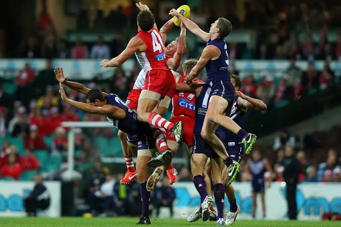 AFL: Fremantle vs Sydney – Match Insights & Our Tips Image