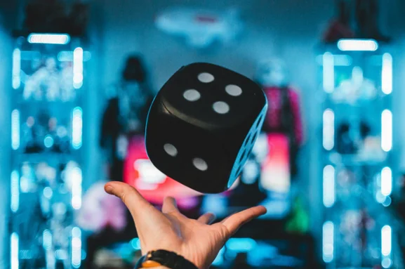 When the Board Goes Dark: Why Sports Punters Look at Online Casinos Image