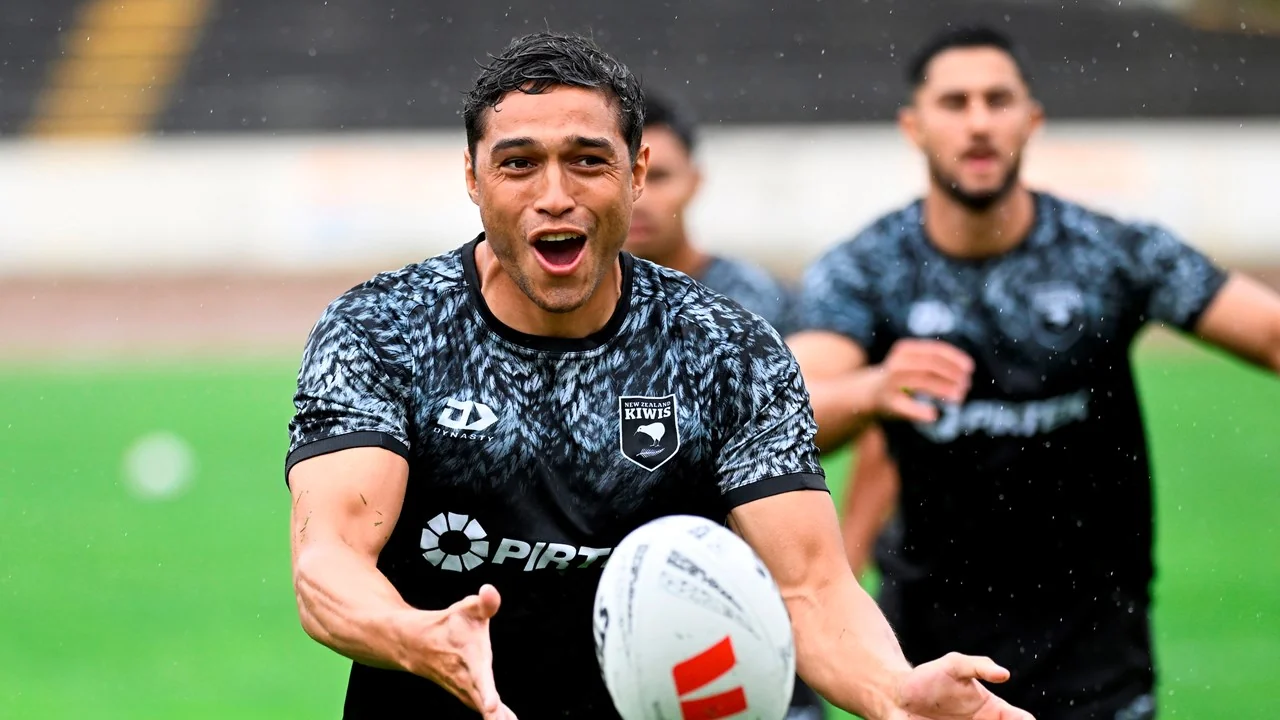 Martin is staying at Warriors, will challenge Boyd for No.7 jumper Image